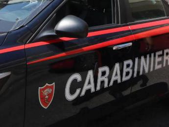 Maxi blitz a Caivano 50 arresti smantellate 25 piazze di spaccio