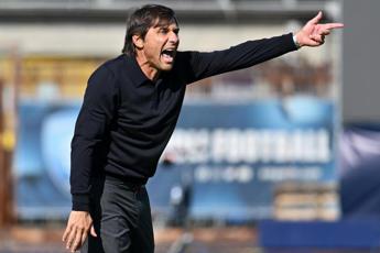 Napoli Conte Faremo il massimo fino alla fine. Kvara sta discutendo del rinnovo