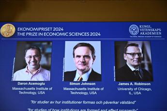 Nobel Economia ad Acemoglu Johnson e Robinson per studi sulla prosperita