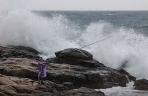 Taiwan allerta per super tifone Kong rey previsti venti di 240 Km7h