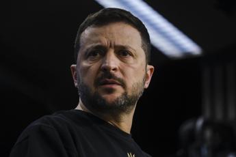 Zelensky contro Usa Nato e alleati. Russia esulta Ha perso legittimita