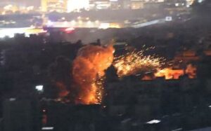 Israele raid a sud di Beirut morti. Idf ordina evacuazione da citta