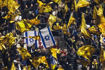 Maccabi Ajax Netanyahu invia aerei in soccorso dei tifosi israeliani