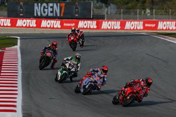 MotoGp Bagnaia pole a Barcellona Mondiale difficile ma me la godo. Quarto Martin