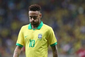 Neymar futuro in Brasile Il Palmeiras dice no ora ci pensa il Santos