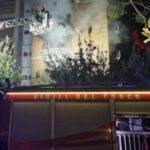 Roma incendio in appartamento a Torre Spaccata 3 feriti due sono gravi