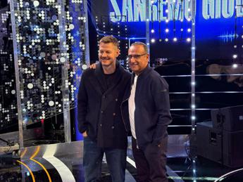 Sanremo 2025 Cattelan sara tra i co conduttori della serata finale