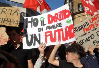 Sciopero scuola oggi studenti in piazza in tutta Italia