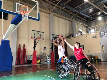 Sport e impegno sociale il percorso delle Volpi Rosse Menarini